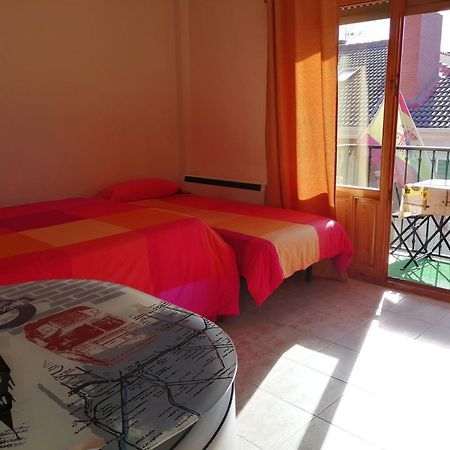 Habitacion Privada, Sientete Como En Tu Casa Manzanares El Real Eksteriør billede